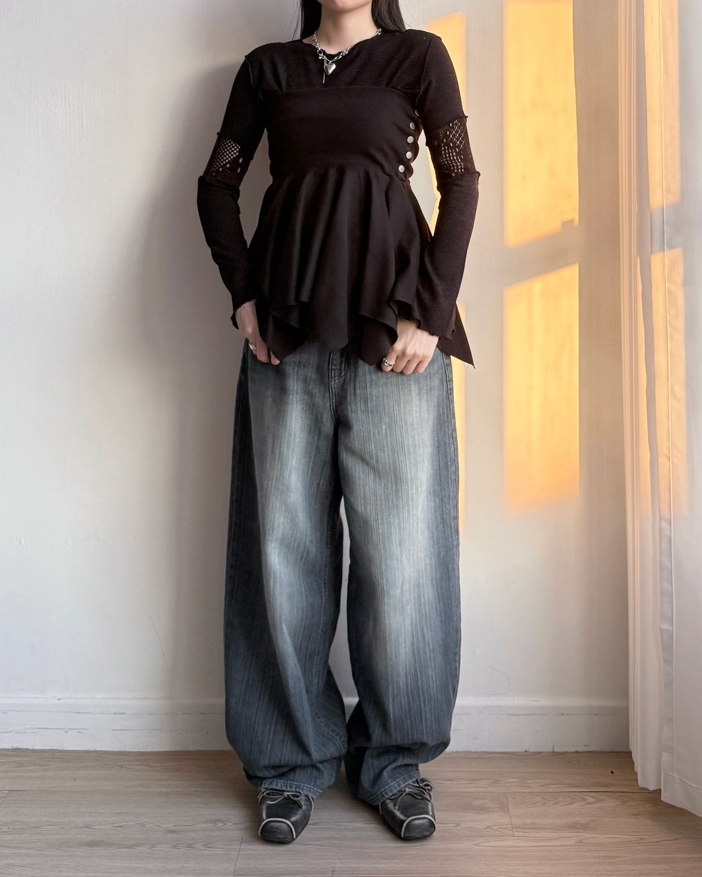 JN063 [ OOTJ ] Vintage Mid-Wash Wide Jeans