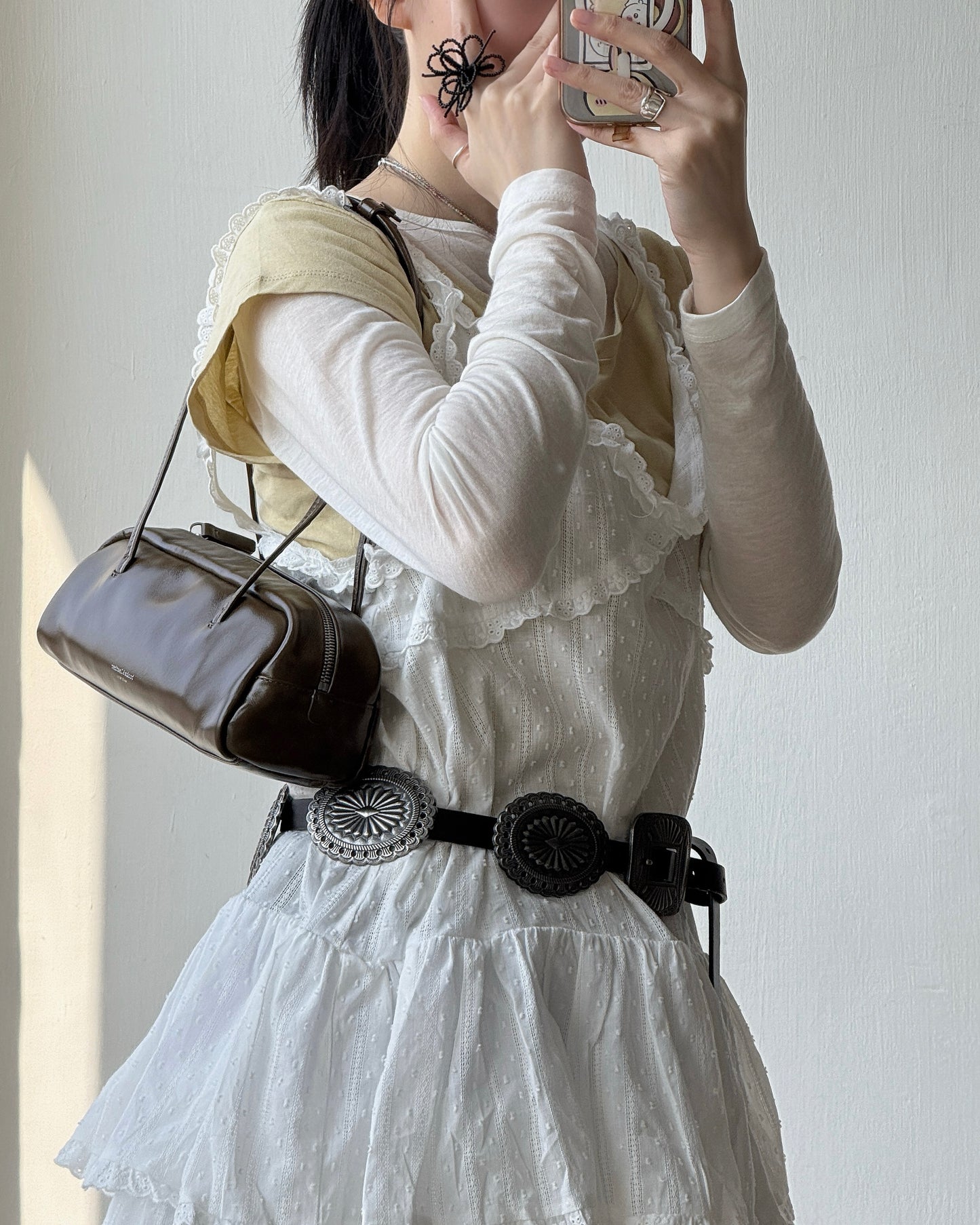 VT282 Embroidered OPS - White | Black