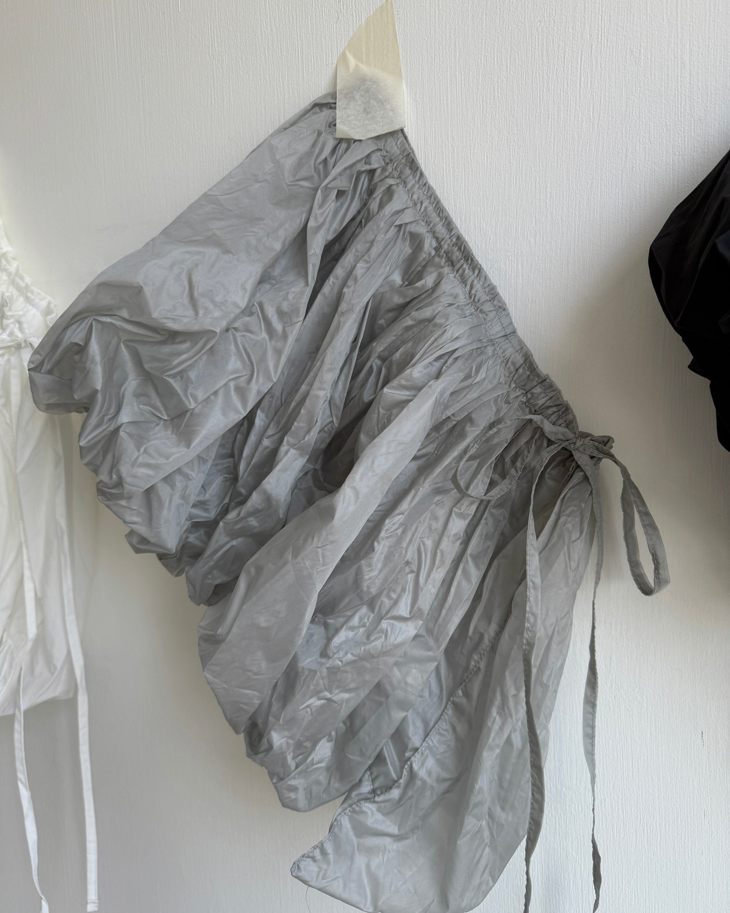 SK221 Balloon Skirt - White | Black | Gray