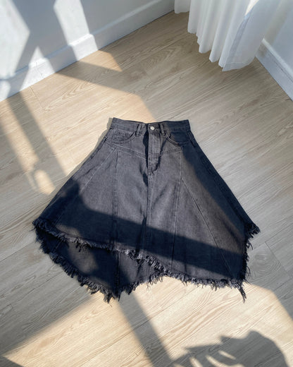 SK181 Irregular Ruffle Skirt - Gray | Black
