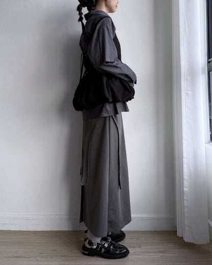 SK203 PePe Skirt - Charcoal | Black