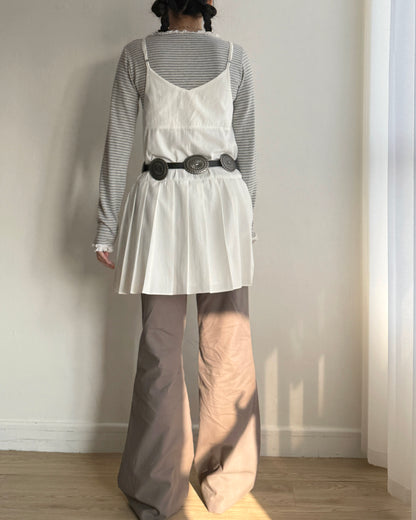 DS288 Button Pleated OPS - White | Black