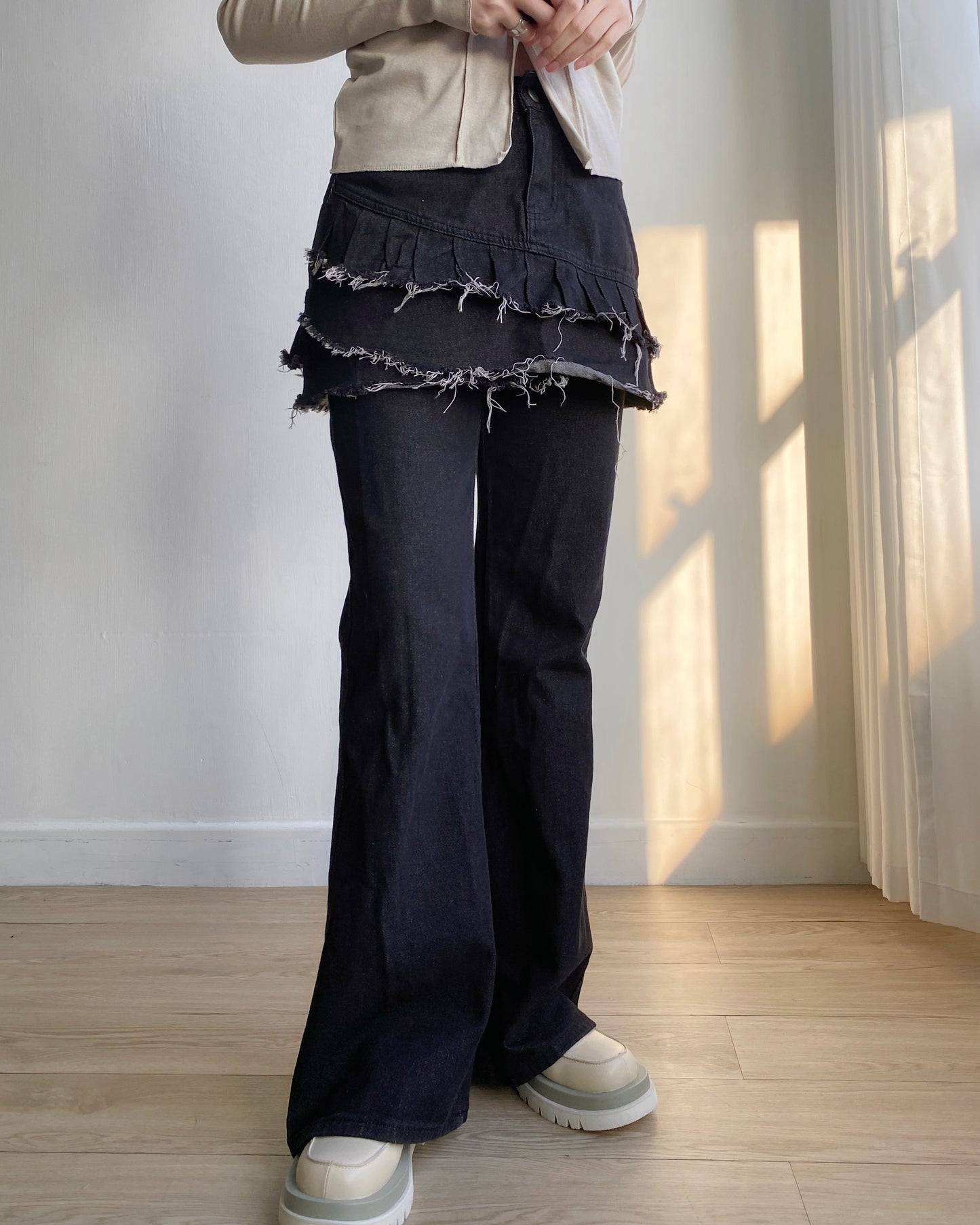 現貨 JN057 Bootcut Jeans - Black