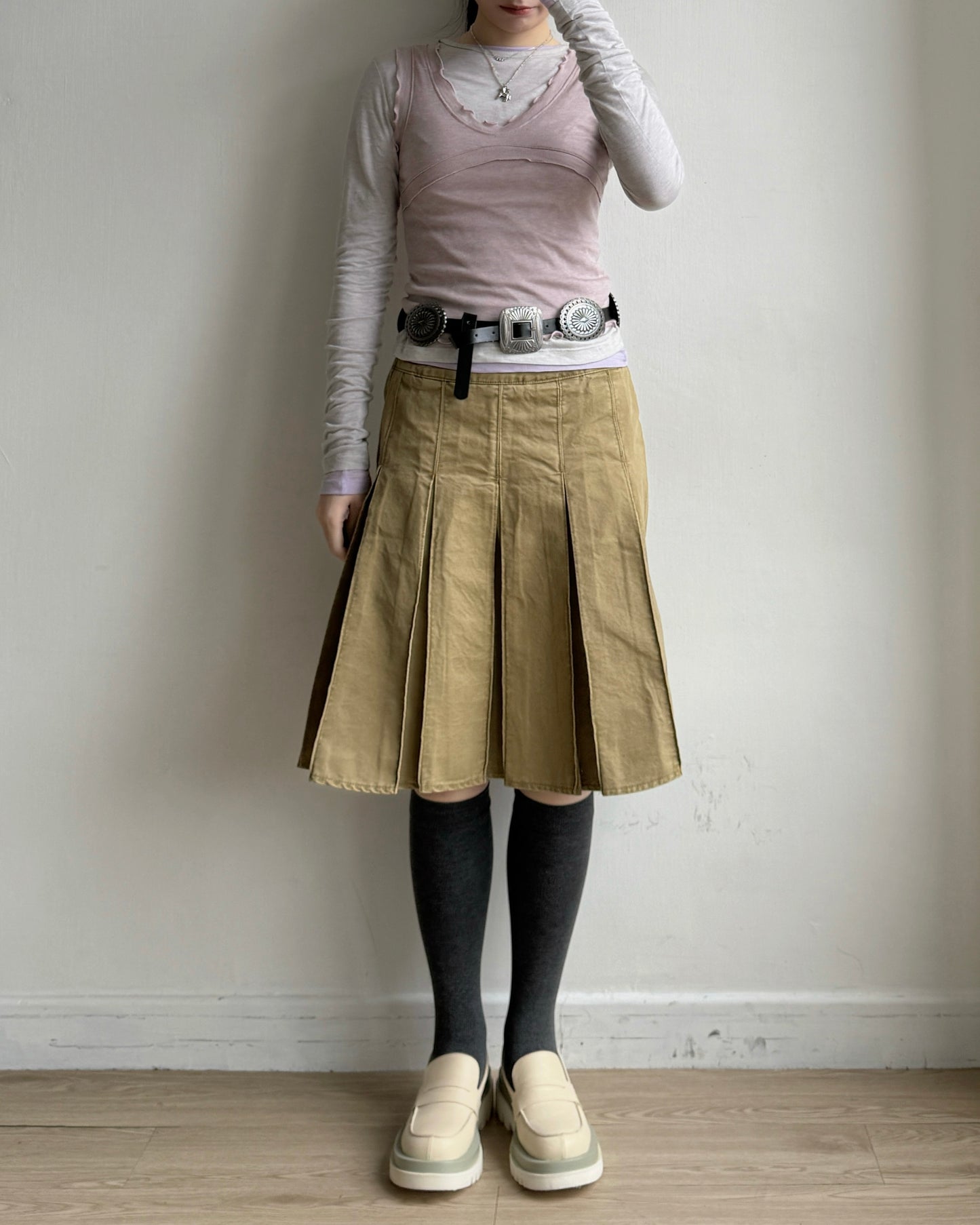 VT277 Ruffle Vest - White | Yellow | Brown | Purple | Charcoal