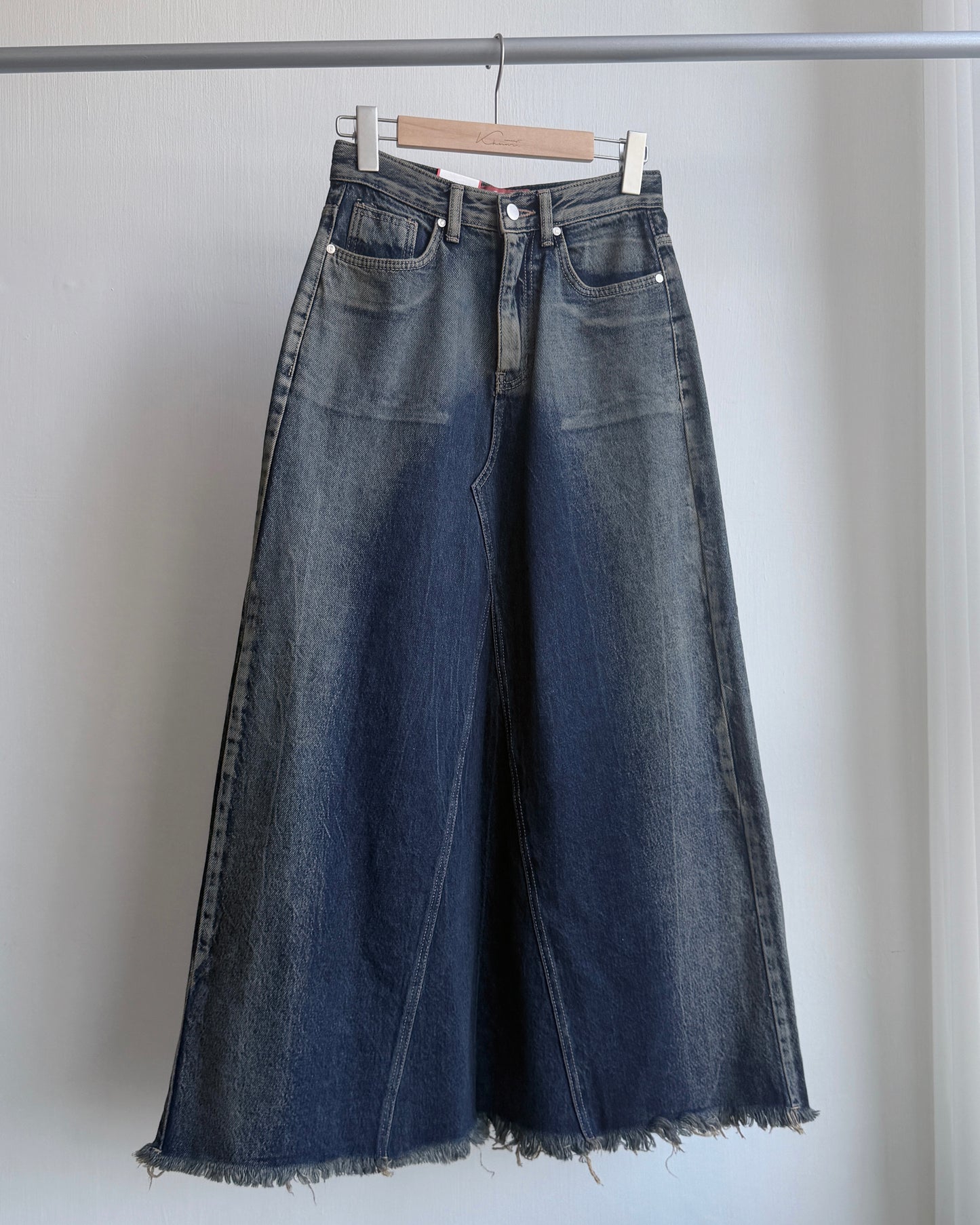 SK196 Dirty Crack Denim Skirt - Navy