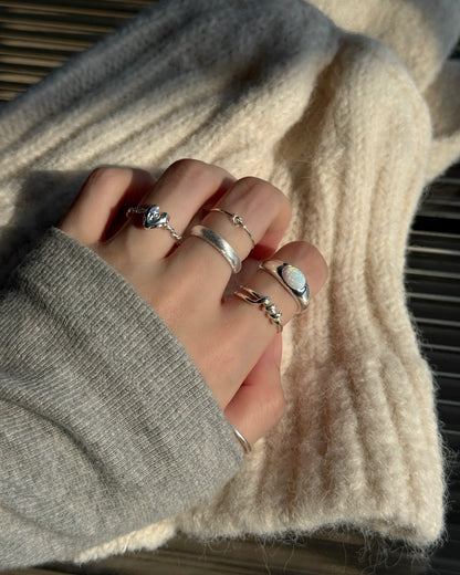 KA386 S925 Slim Heart Ring