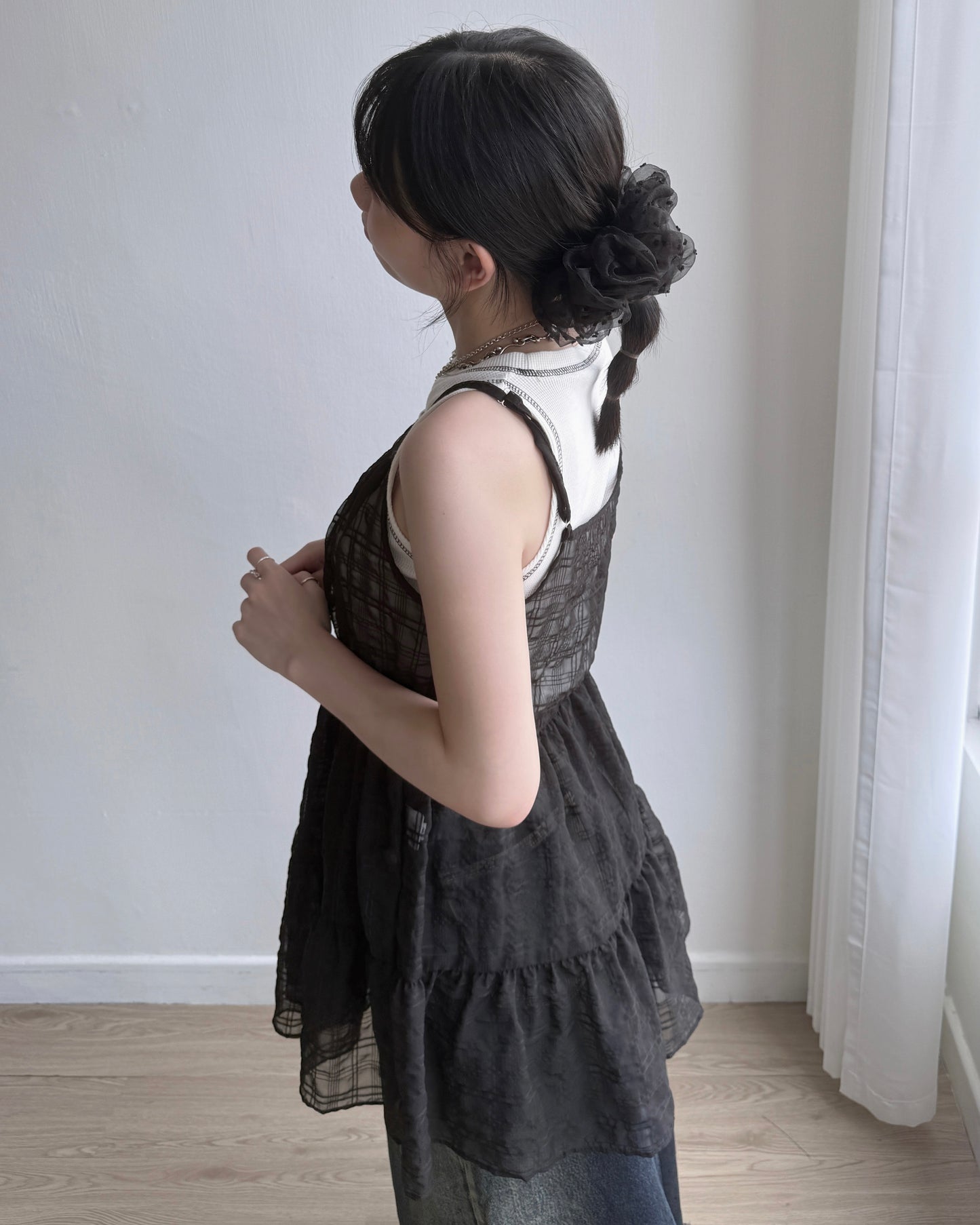 VT255 Check Sheer Vest - White | Black | Blue