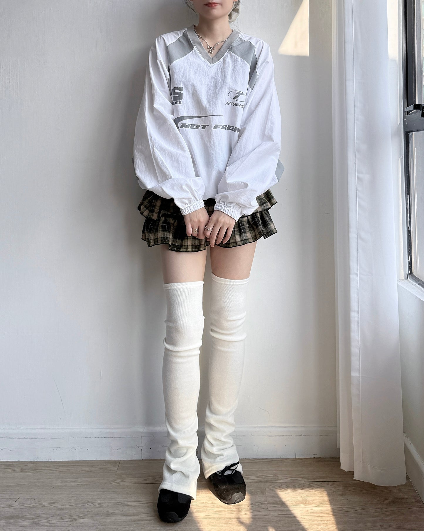 KA375 Button Warmer - Ivory | Black