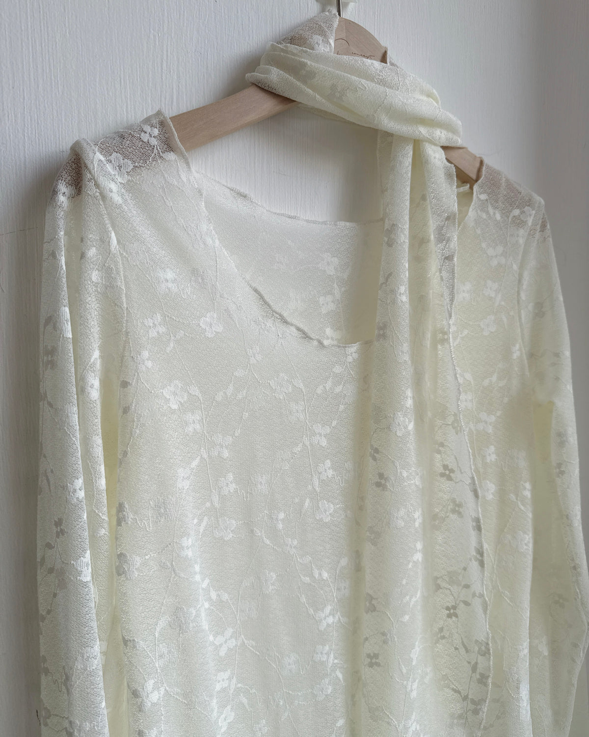 TP610 Floral Scarf Top - White | Brown