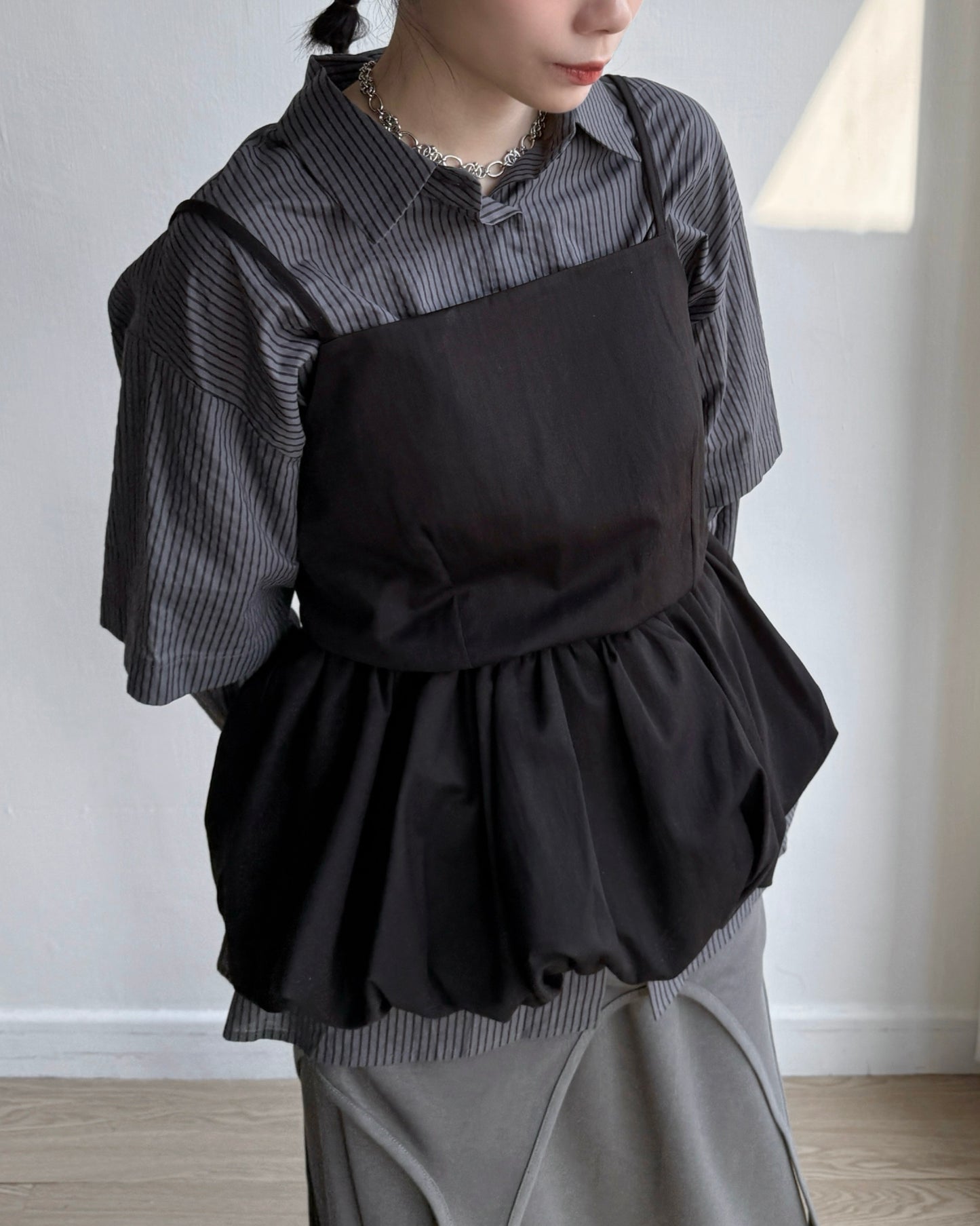 VT263 Balloon Bustier - Beige | Black