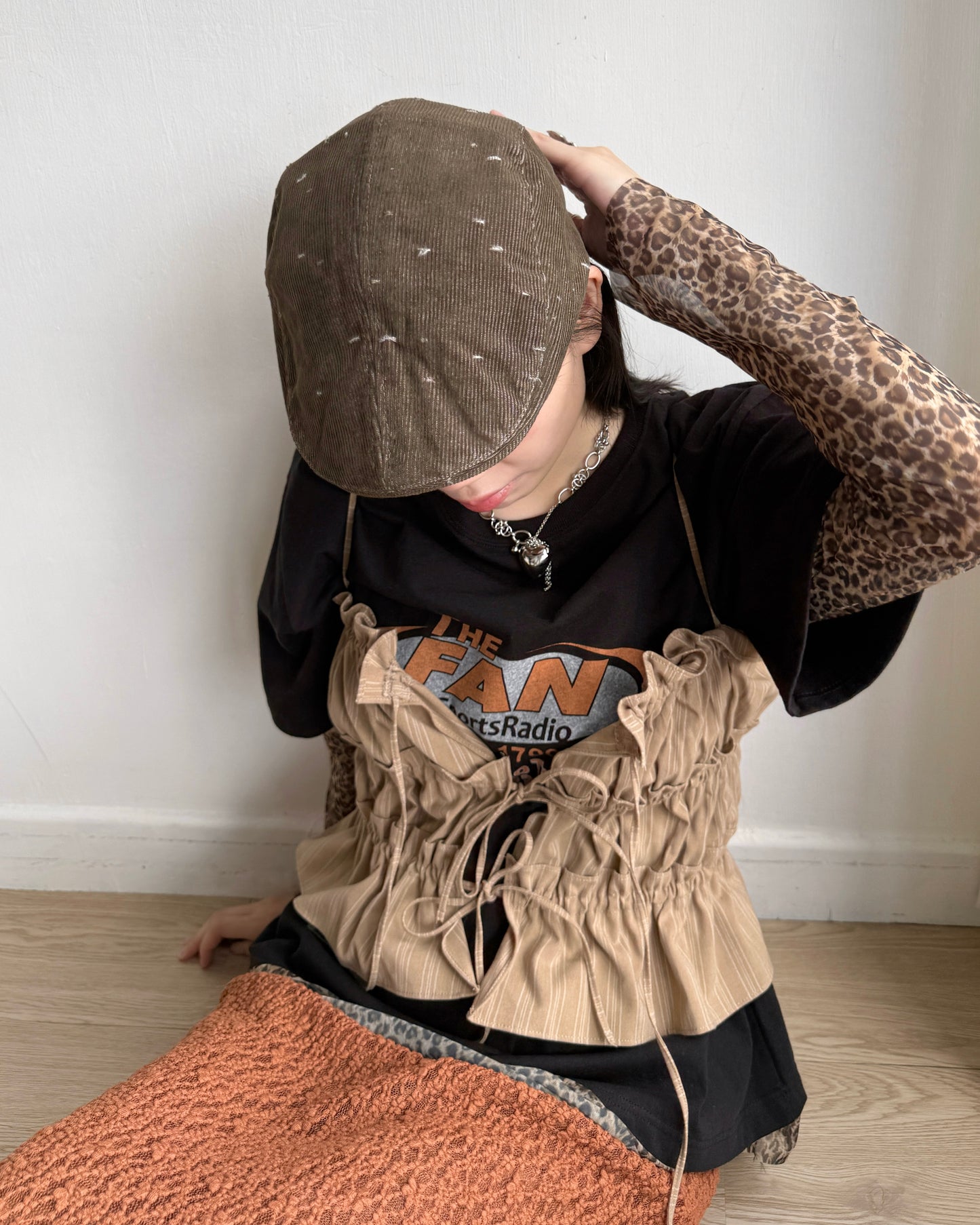 KA374 Cat’s Bean Cup - Khaki | Black