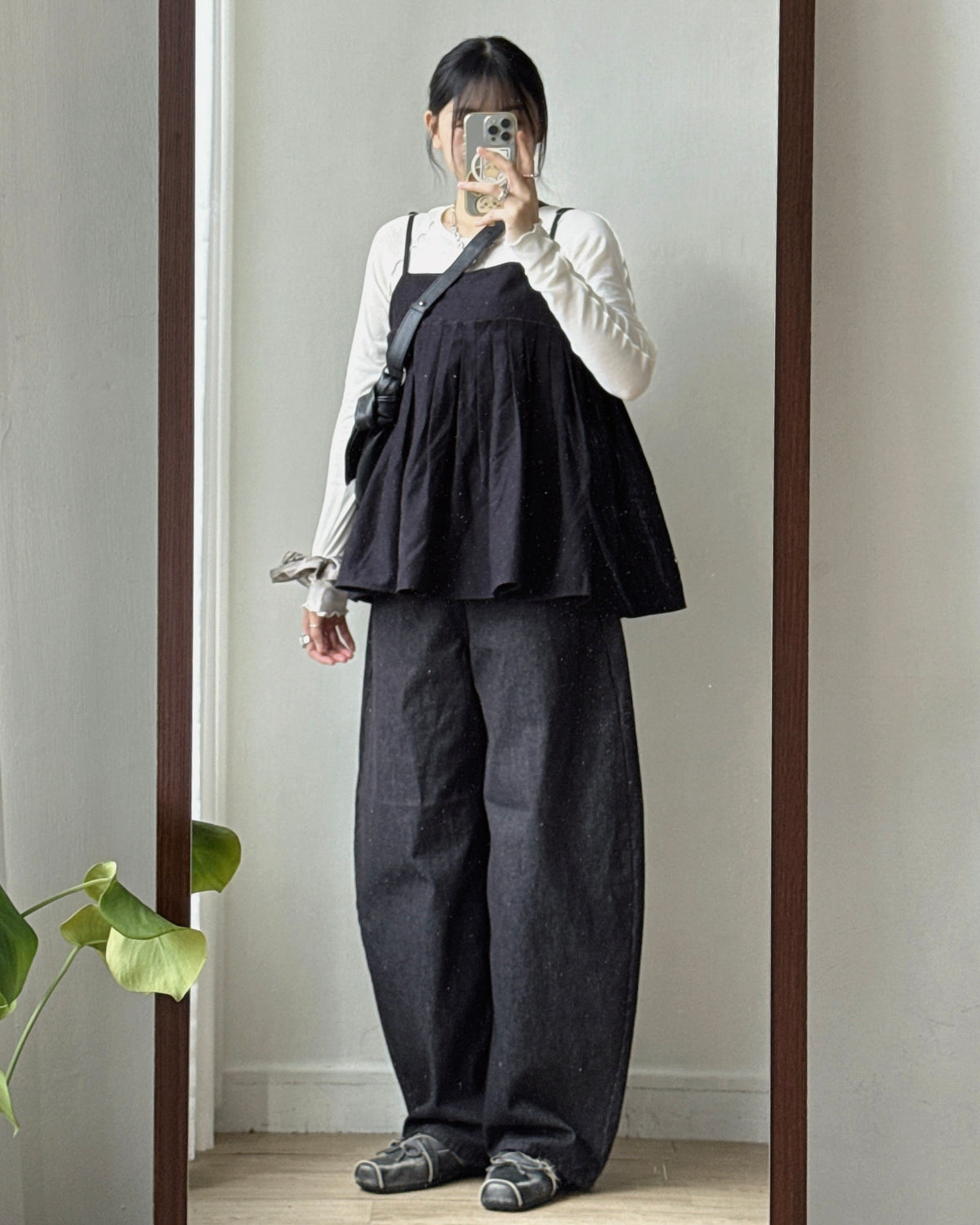 JN070 Balloon Buckle Stripe Pants - Navy | Brown | Gray