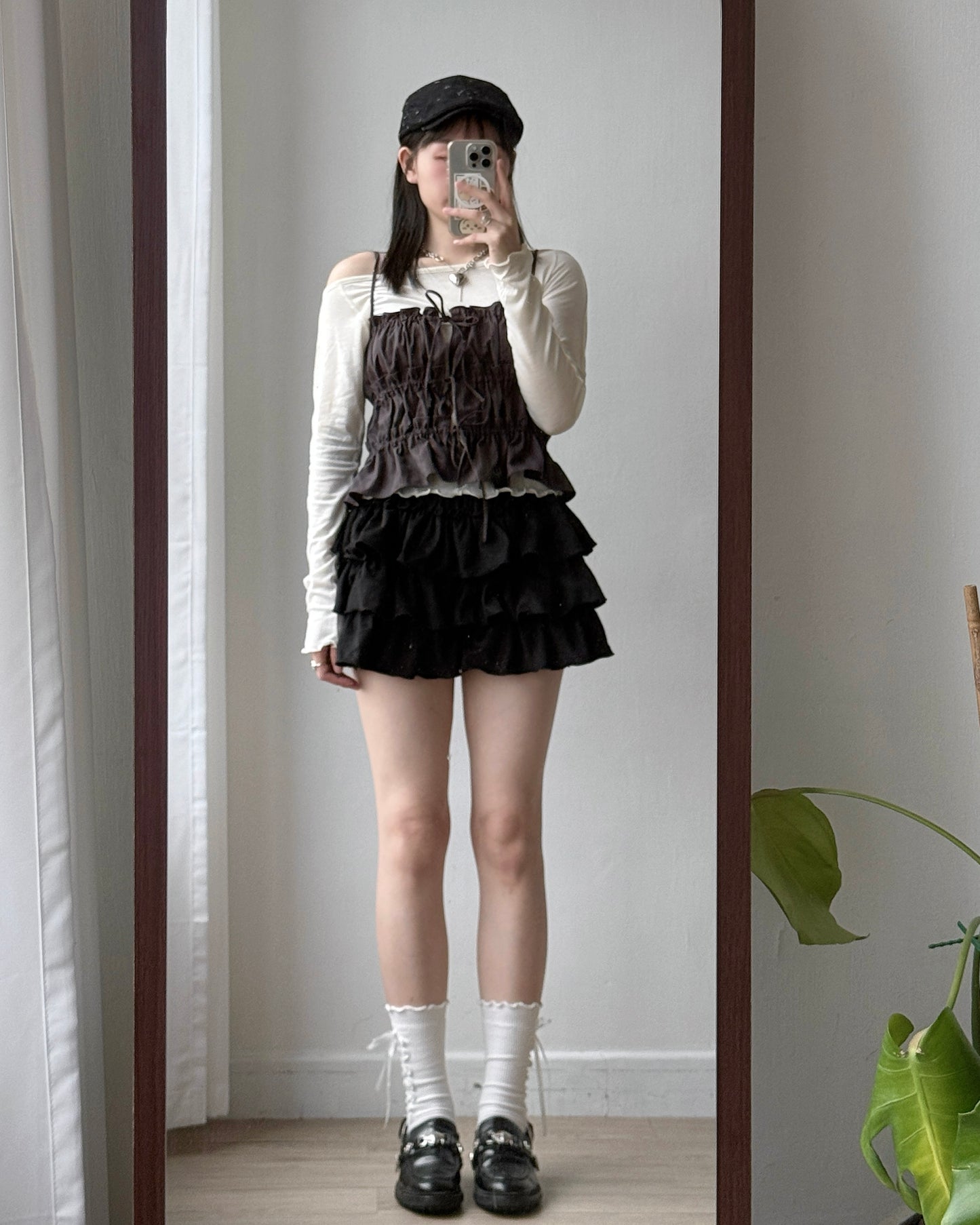 VT264 Eva Vest - Beige | Black