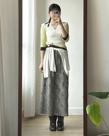 VT331 Vintage Lace Vest - Brown | White