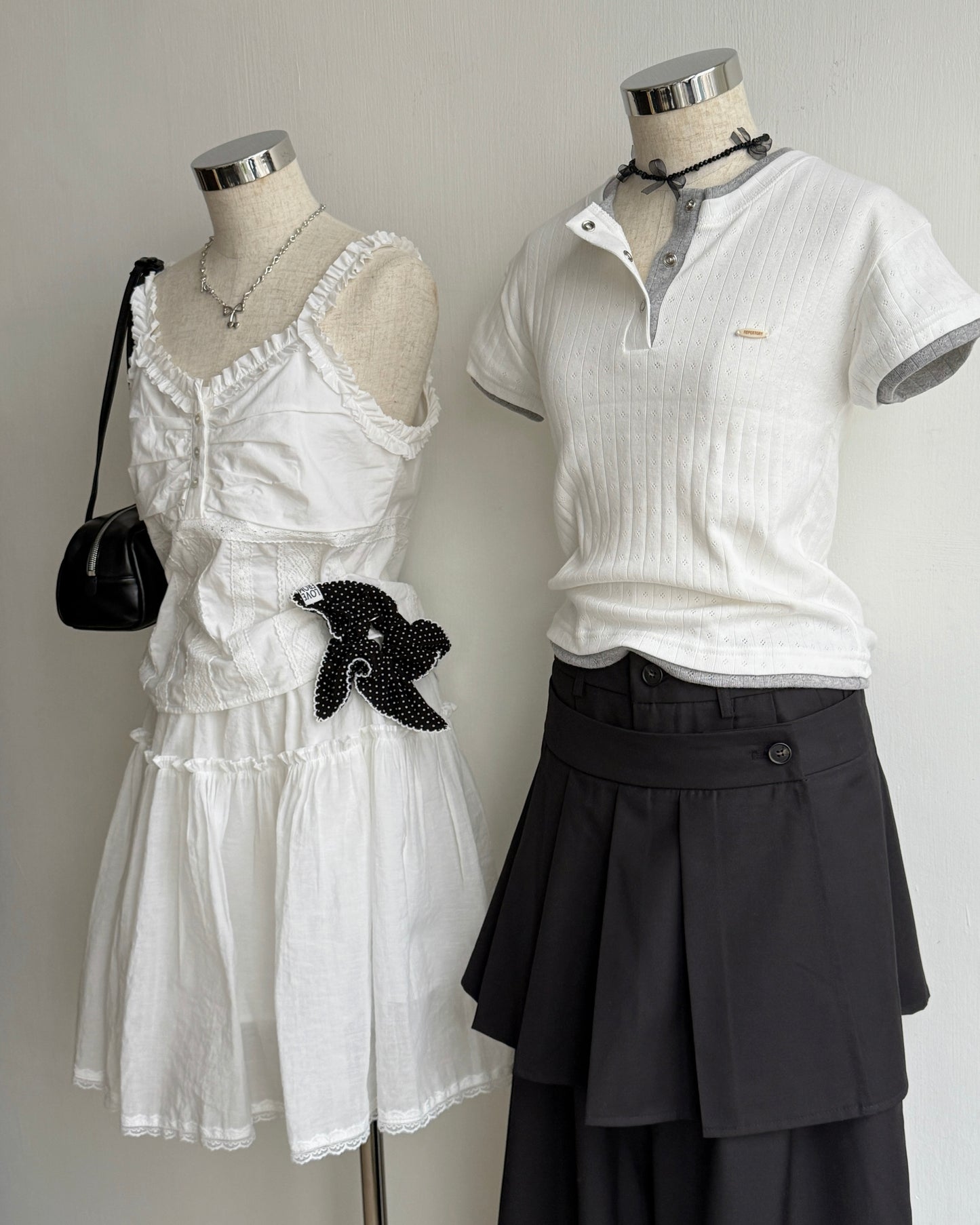 VT305 Candy Lace Vest - White | Black