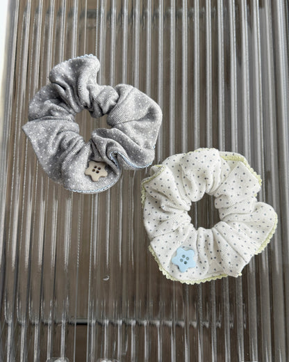 KA408 Star Scrunchie - White | Gray