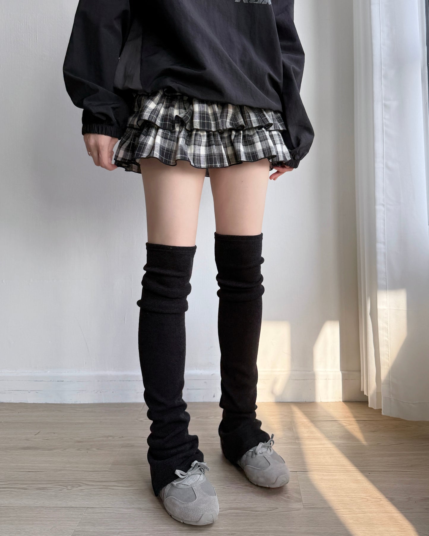 KA375 Button Warmer - Ivory | Black