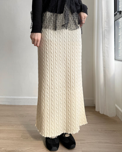 SK206 Cable Skirt - Ivory | Black
