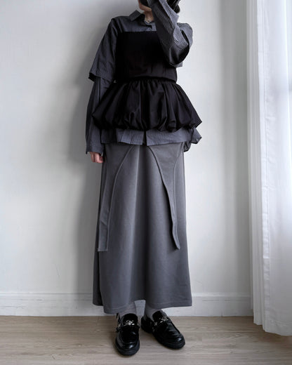 SK203 PePe Skirt - Charcoal | Black