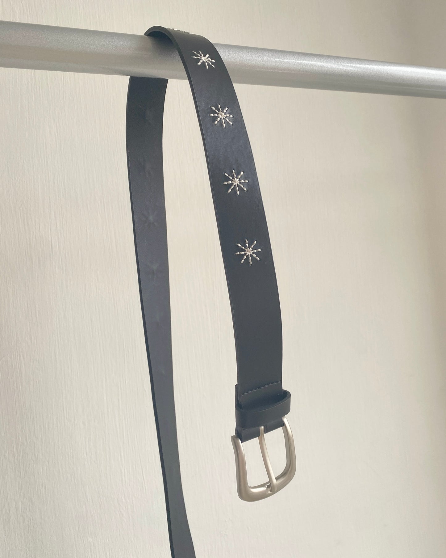 KA350 Embroidered Belt - Black | Brown
