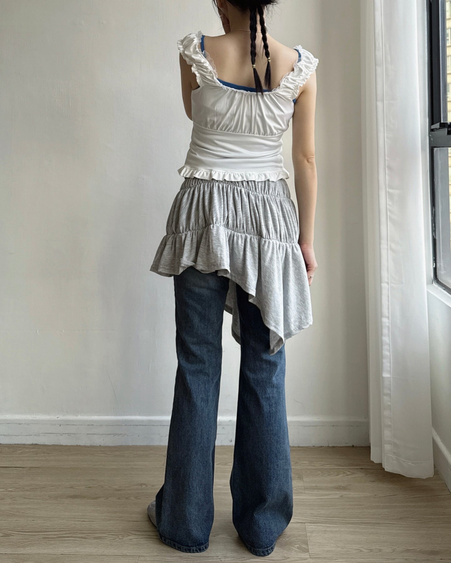 VT324 Frill Ruffle Vest - White | Black