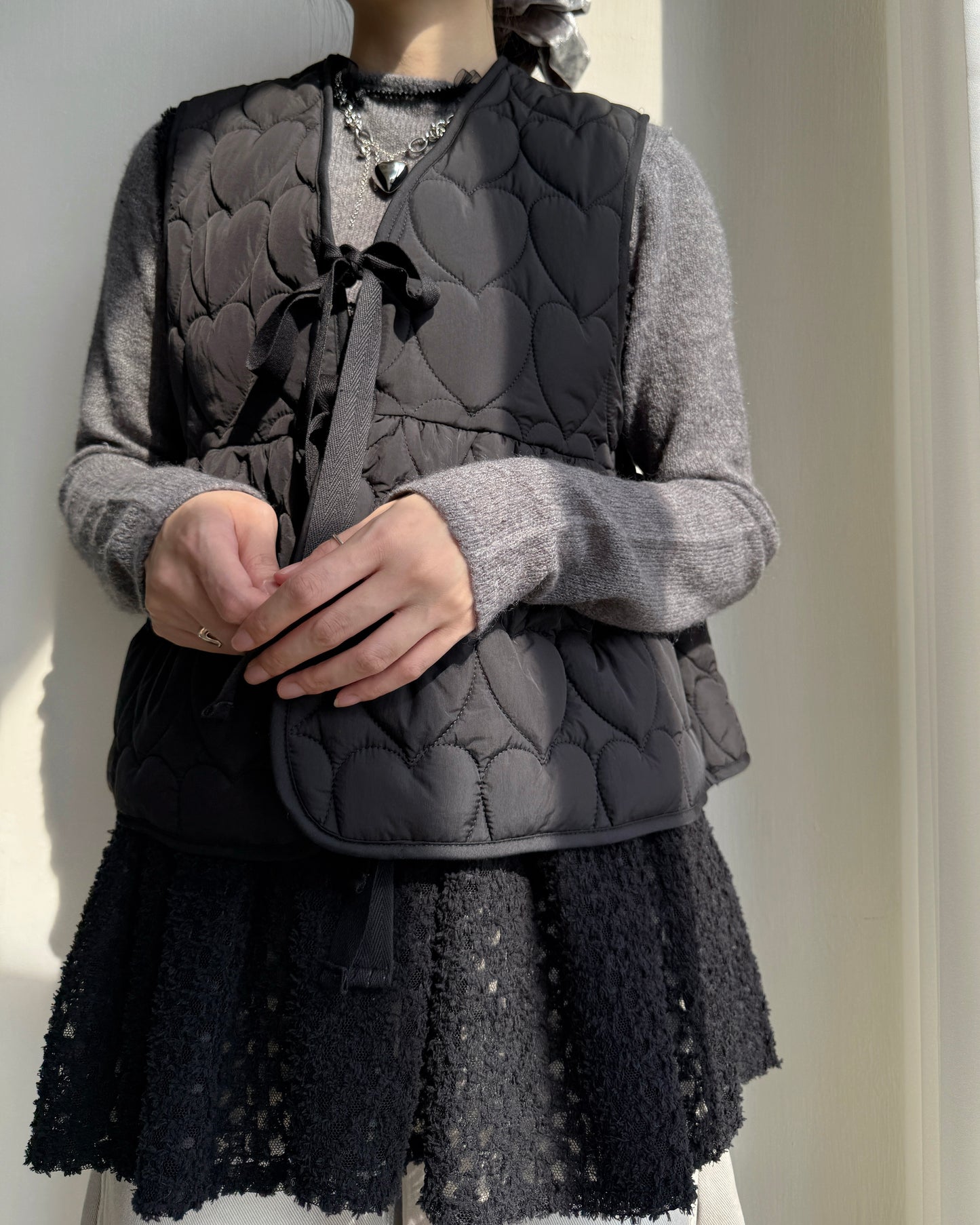 🐏早鳥限定優惠 VT267 Heart Quilted Vest - Khaki | Black