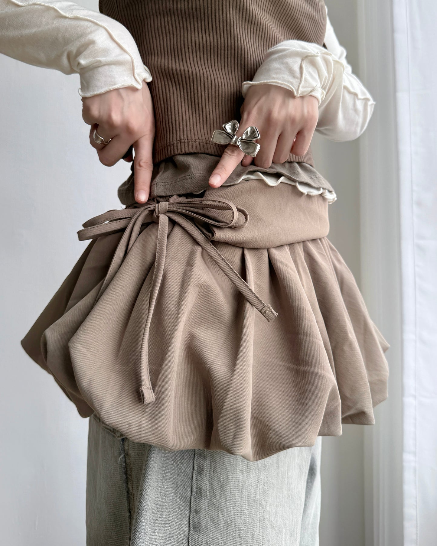 VT263 Balloon Bustier - Beige | Black