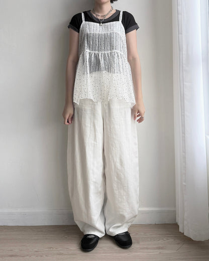 VT257 DotDot Vest - White | Charcoal