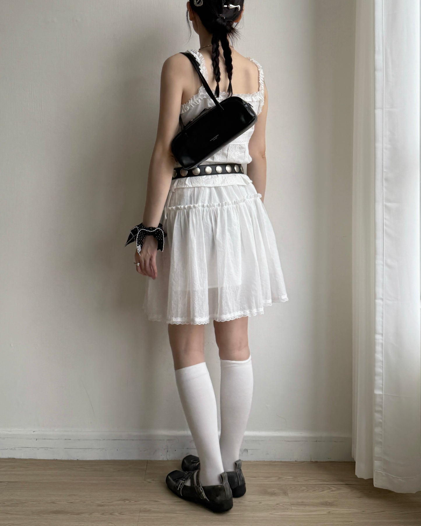 SK223 Porter Frill  Skirt - Beige | White
