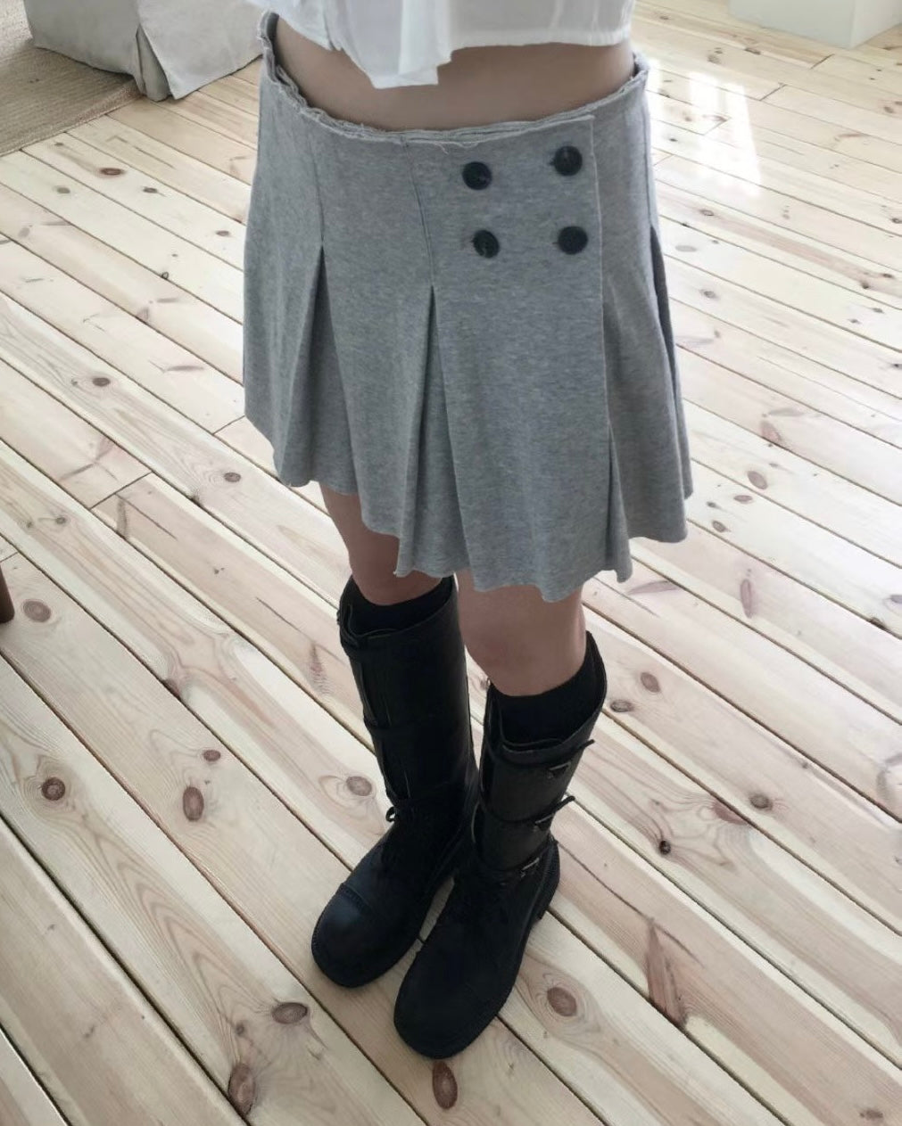 SK220 Pleated Skirt - Gray | Black