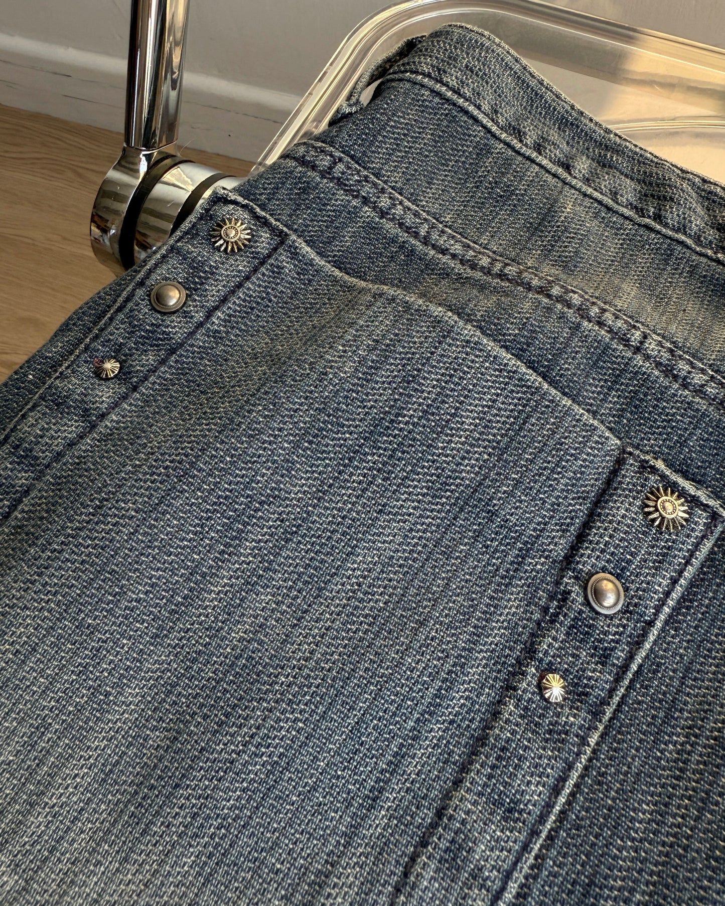 JN063 [ OOTJ ] Vintage Mid-Wash Wide Jeans