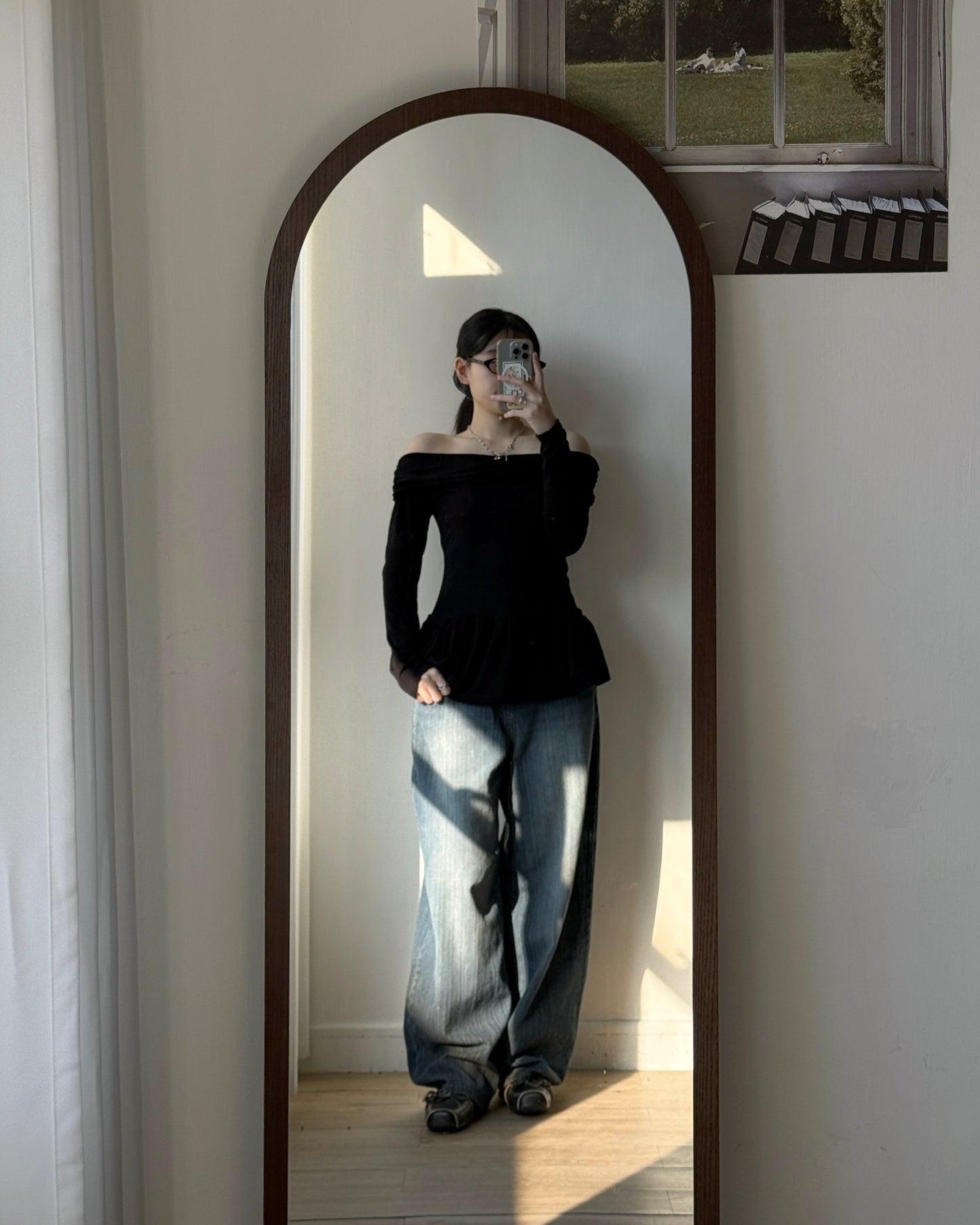 TP568 Off-shoulder Frill Flare Top - Gray | Black