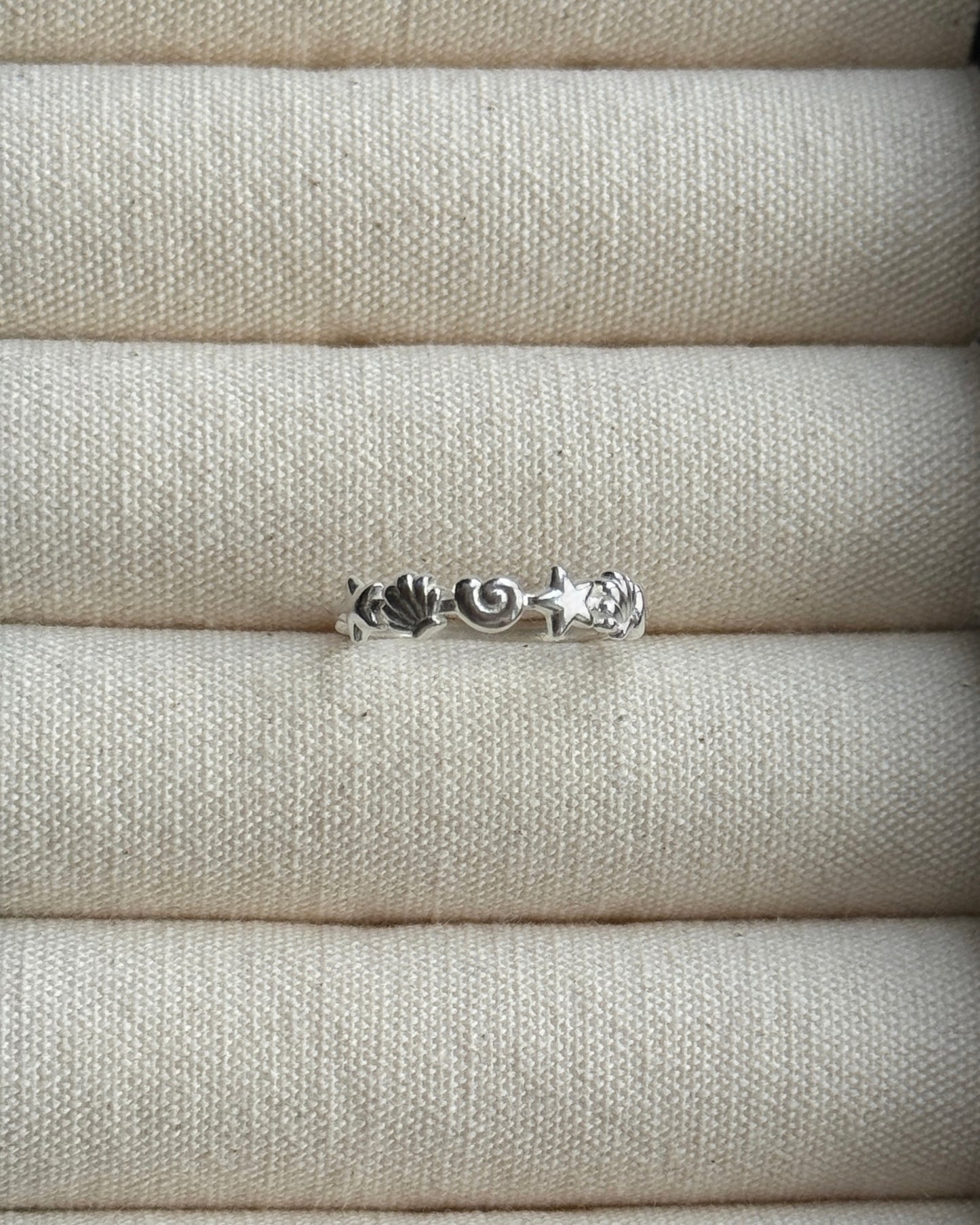 KA418 Seashell S925 Ring