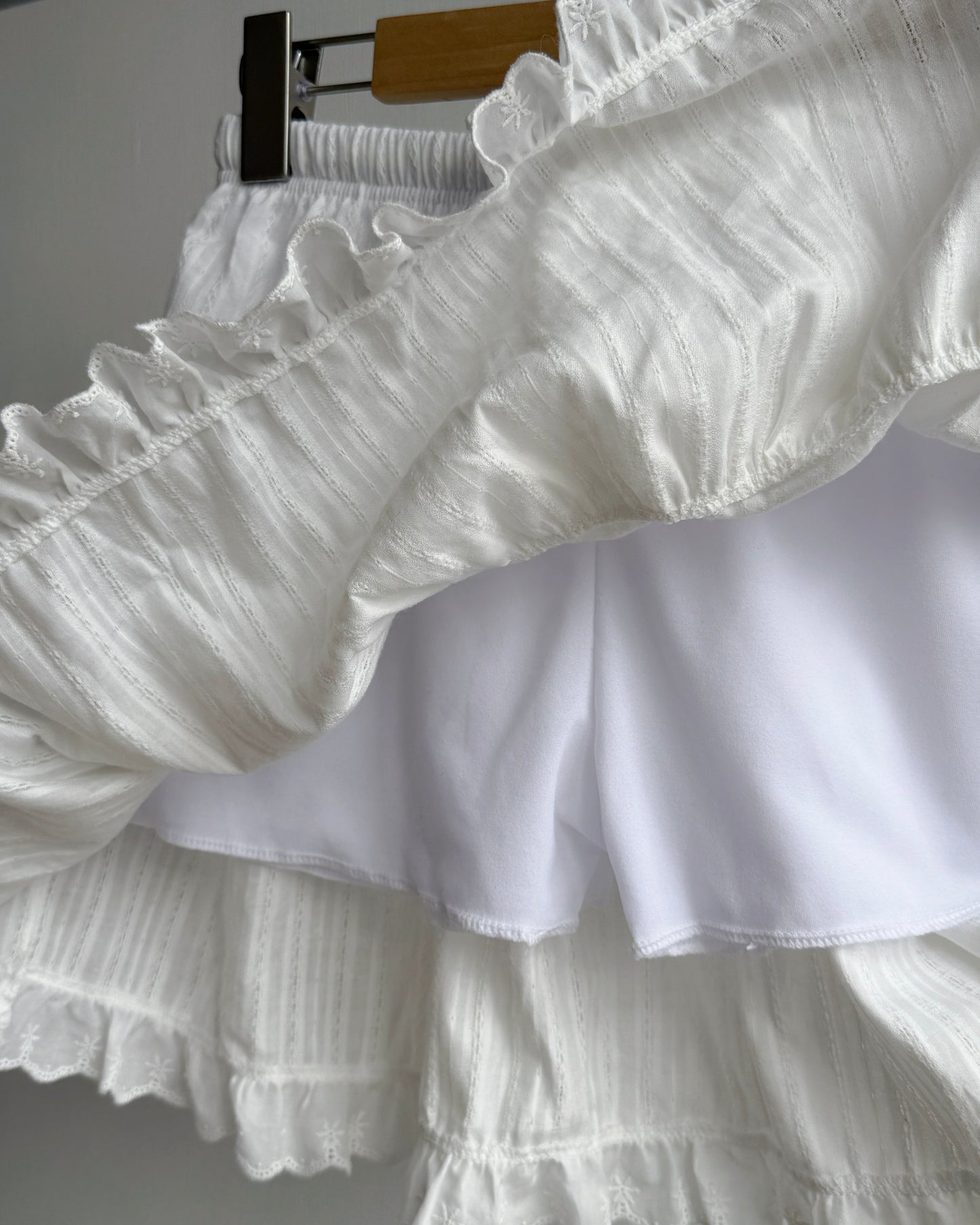 SK205 Tiered Skirt - White