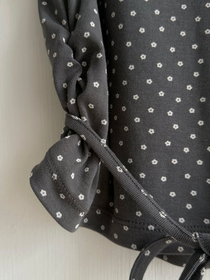 TP601 Floral Top - Gray | White | Navy