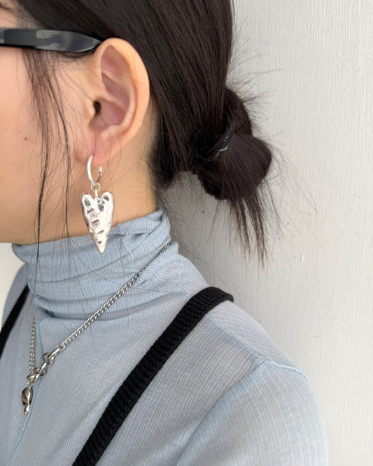 KA379 SumSum Earring