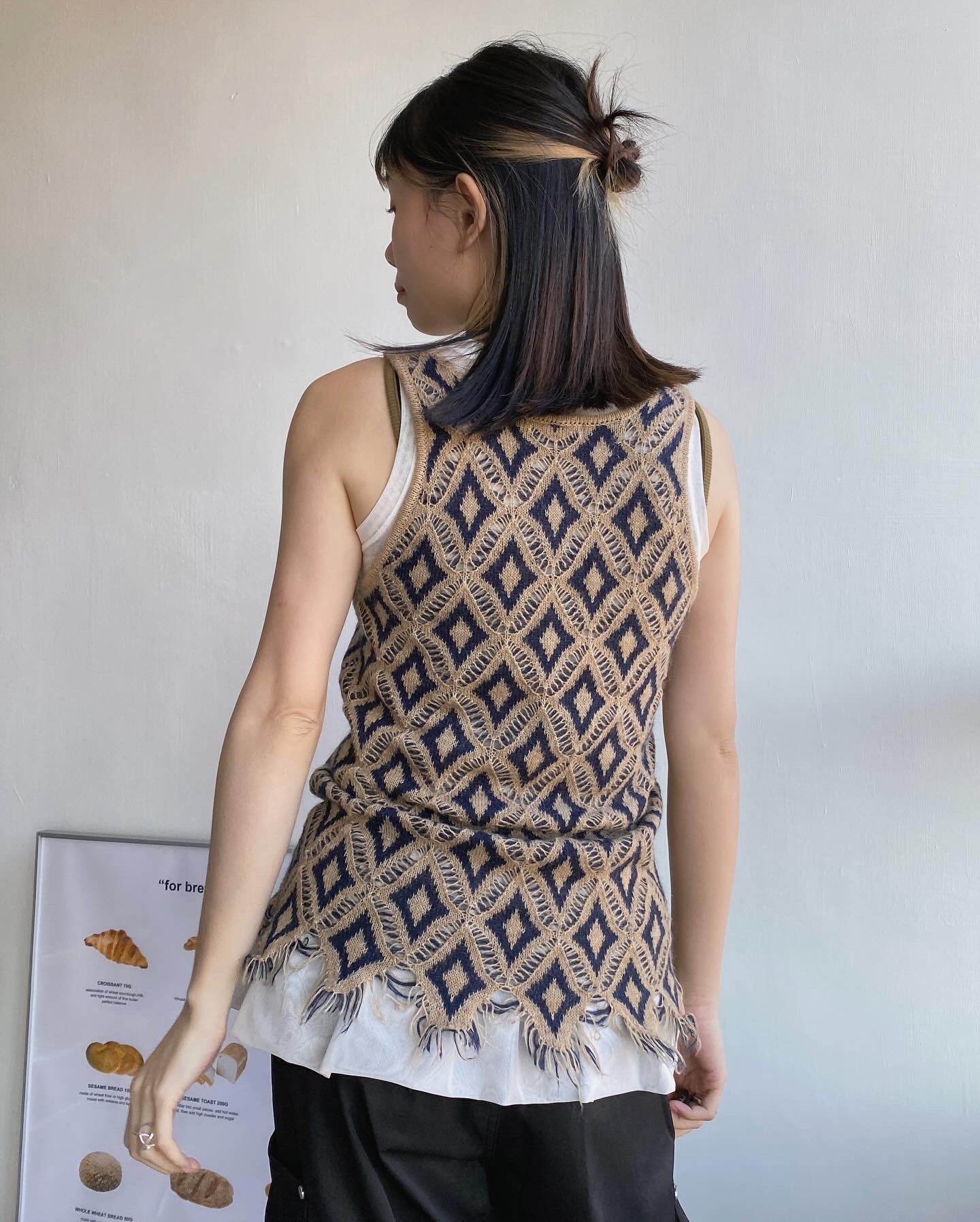 現貨 VT221 Diamond Knit Vest - Beige | Brown