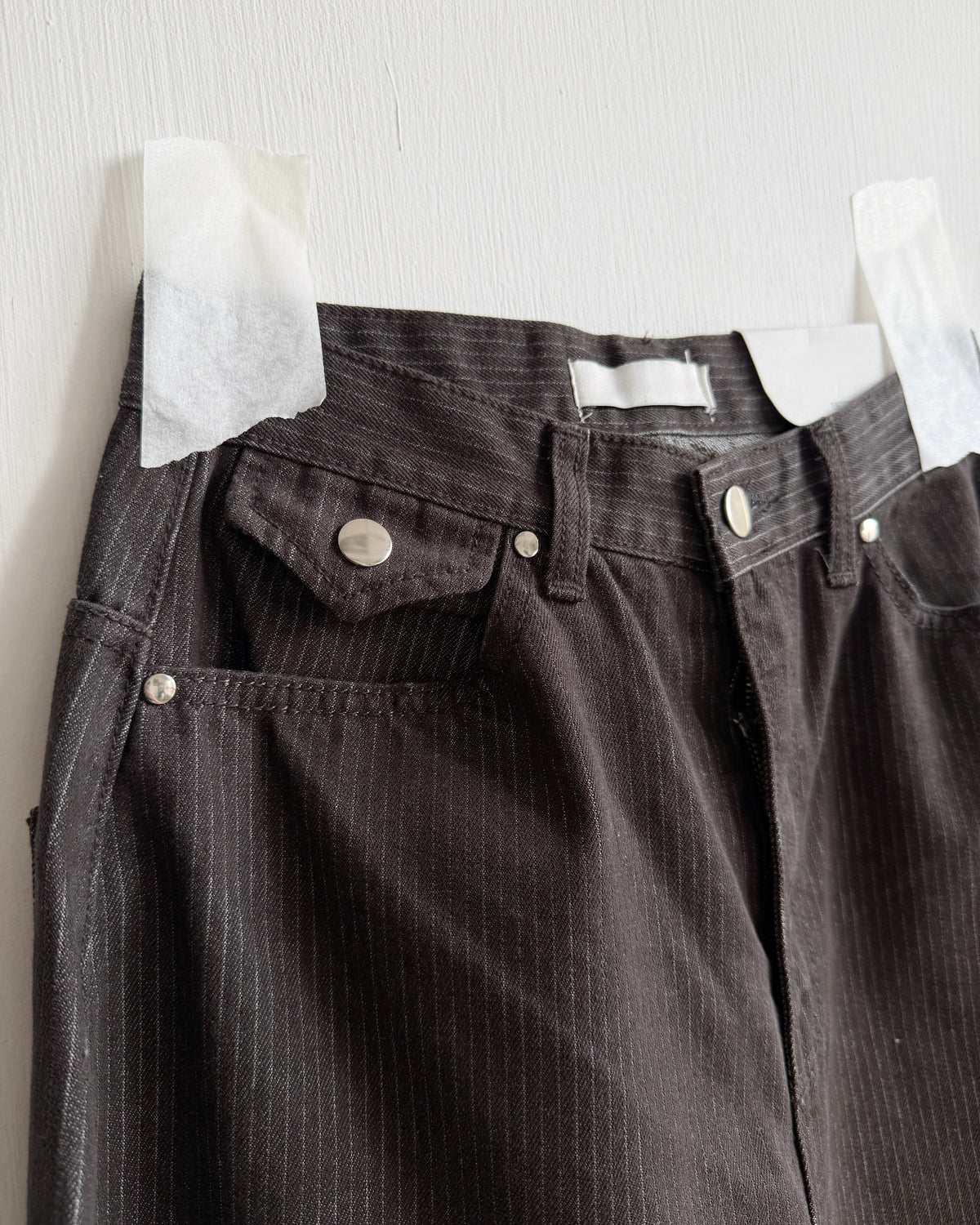 JN070 Balloon Buckle Stripe Pants - Navy | Brown | Gray