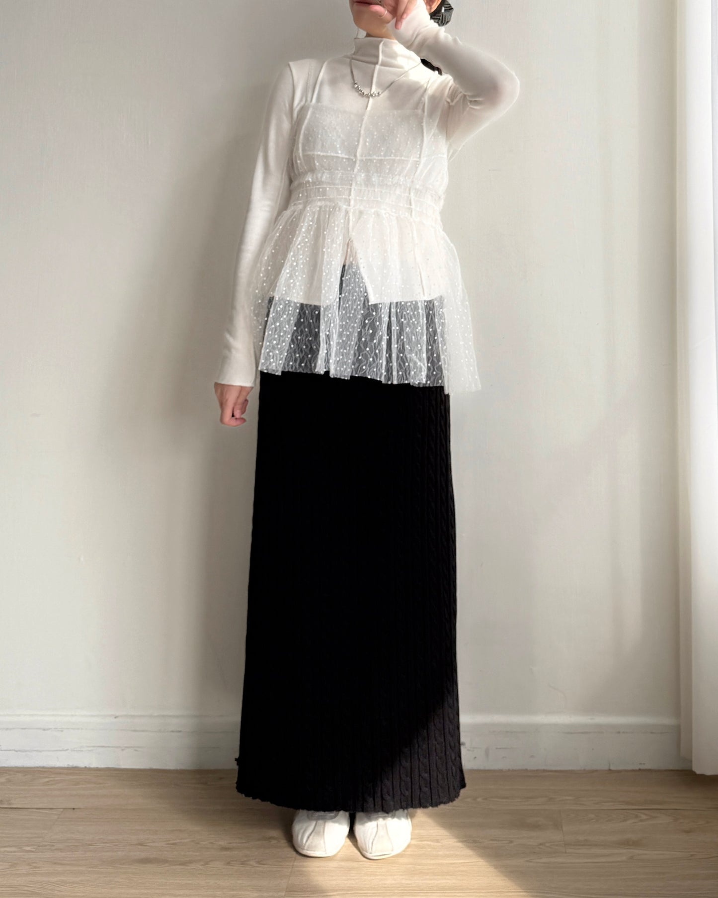 SK206 Cable Skirt - Ivory | Black