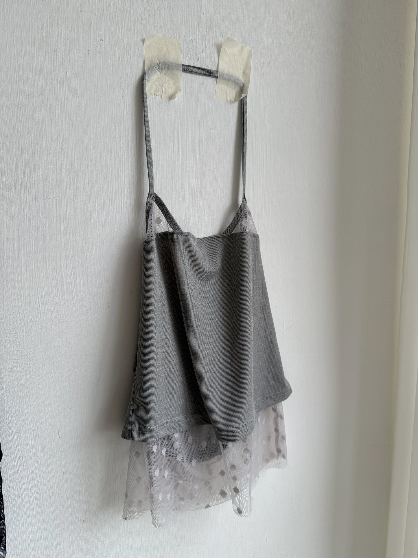 VT314 DotDot Halter Vest - Gray | Black