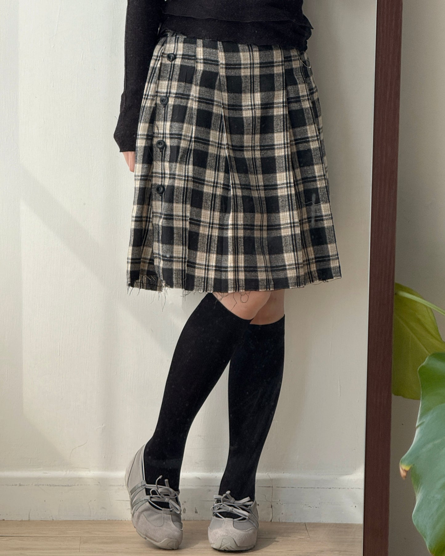 SK207 格子鈕扣2WAY裙子 - Brown | Black