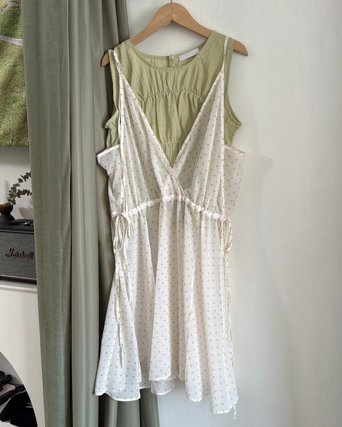 DS295 FaFa Sheer OPS - Ivory