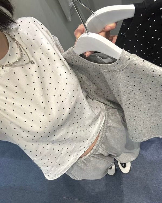 TP565 Many Heart TEE - White | Gray | Black