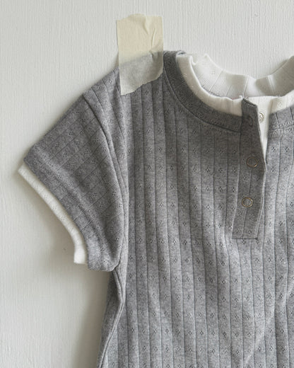 TP590 Layer QQ Top - Gray | White
