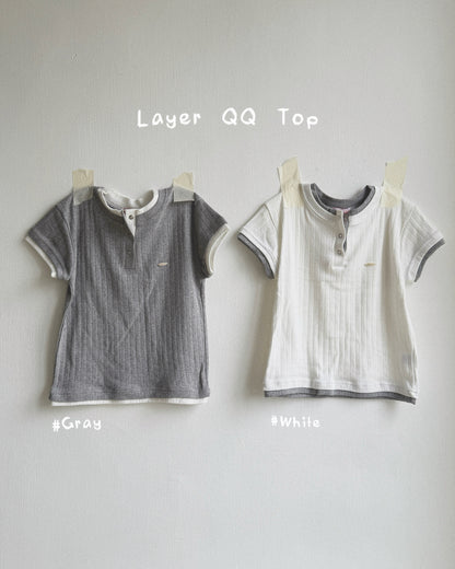 TP590 Layer QQ Top - Gray | White
