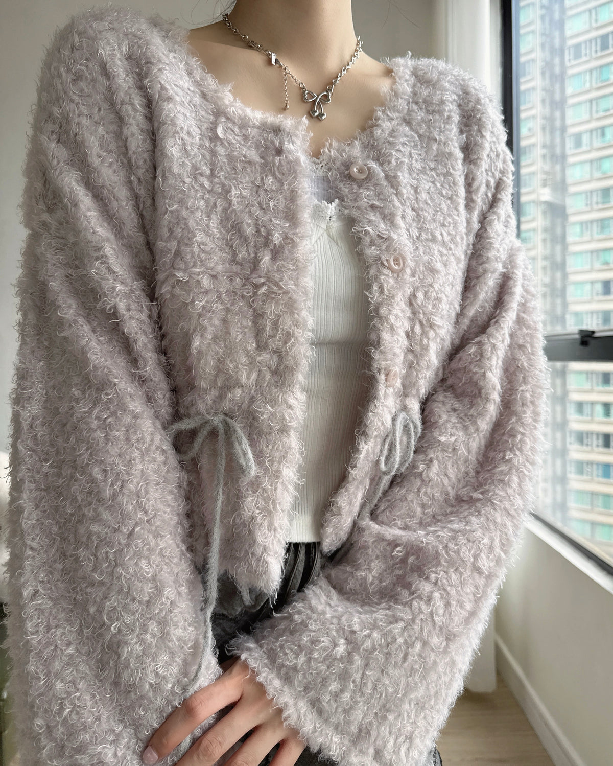 (~3/11🛎️新品優惠) CD061 Fuzzy Drawstring Cardigan - Ivory | Gray
