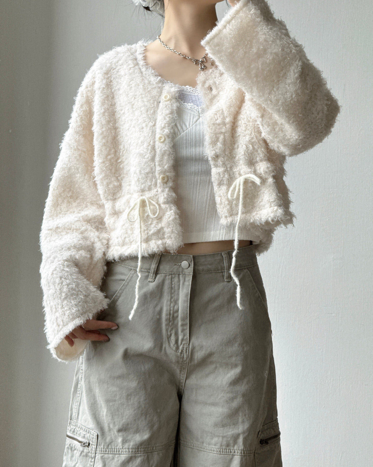 (~3/11🛎️新品優惠) CD061 Fuzzy Drawstring Cardigan - Ivory | Gray