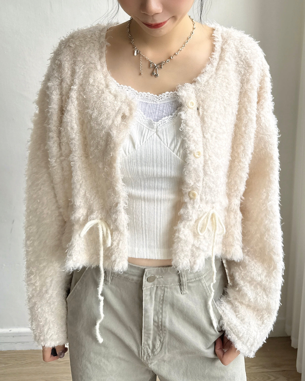 (~3/11🛎️新品優惠) CD061 Fuzzy Drawstring Cardigan - Ivory | Gray